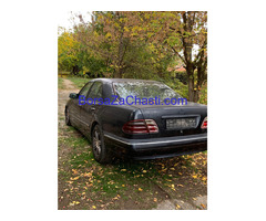 На части МОЖЕ И ЦЯЛА Mercedes-Benz E 320 CDI