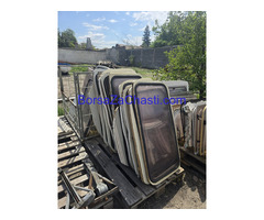 Прозорци за каравани и кемпери