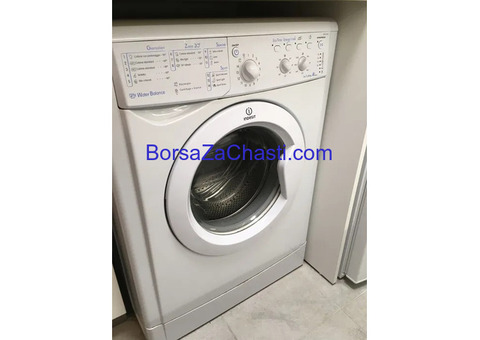Пералня на части - мотор помпа за Indesit IWSC 61081